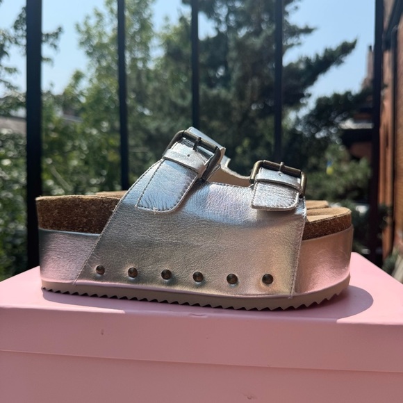 New Free People Rule Breaker Flatform Sandal Shoes Platform Silver Metallic 39 - Picture 11 of 12